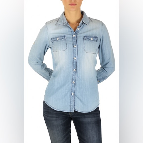J. Crew Tops - J Crew Chambray Denim Button Down Long Sleeve Collared Shirt Size 2